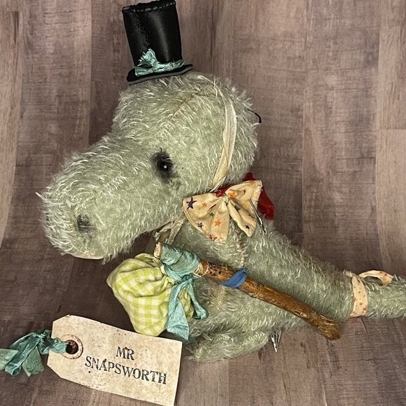 Vintage Antique Plush toy Dinosaur Gator Mr Snapsworth, OOAK toy handmade toy - Picture 2 of 16